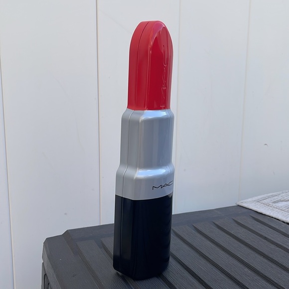 MAC Cosmetic - Red Lipstick Tin - Limited Edition - Picture 12 of 16